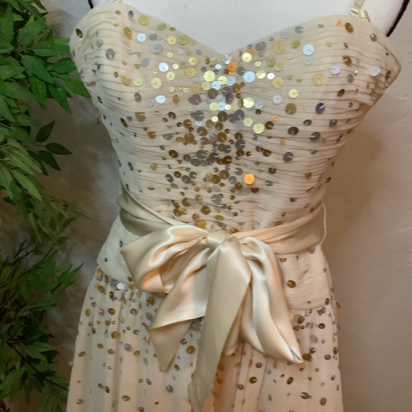 BCBG MAXAZRIA  Cocktail/Formal Dress - Picture 4 of 4